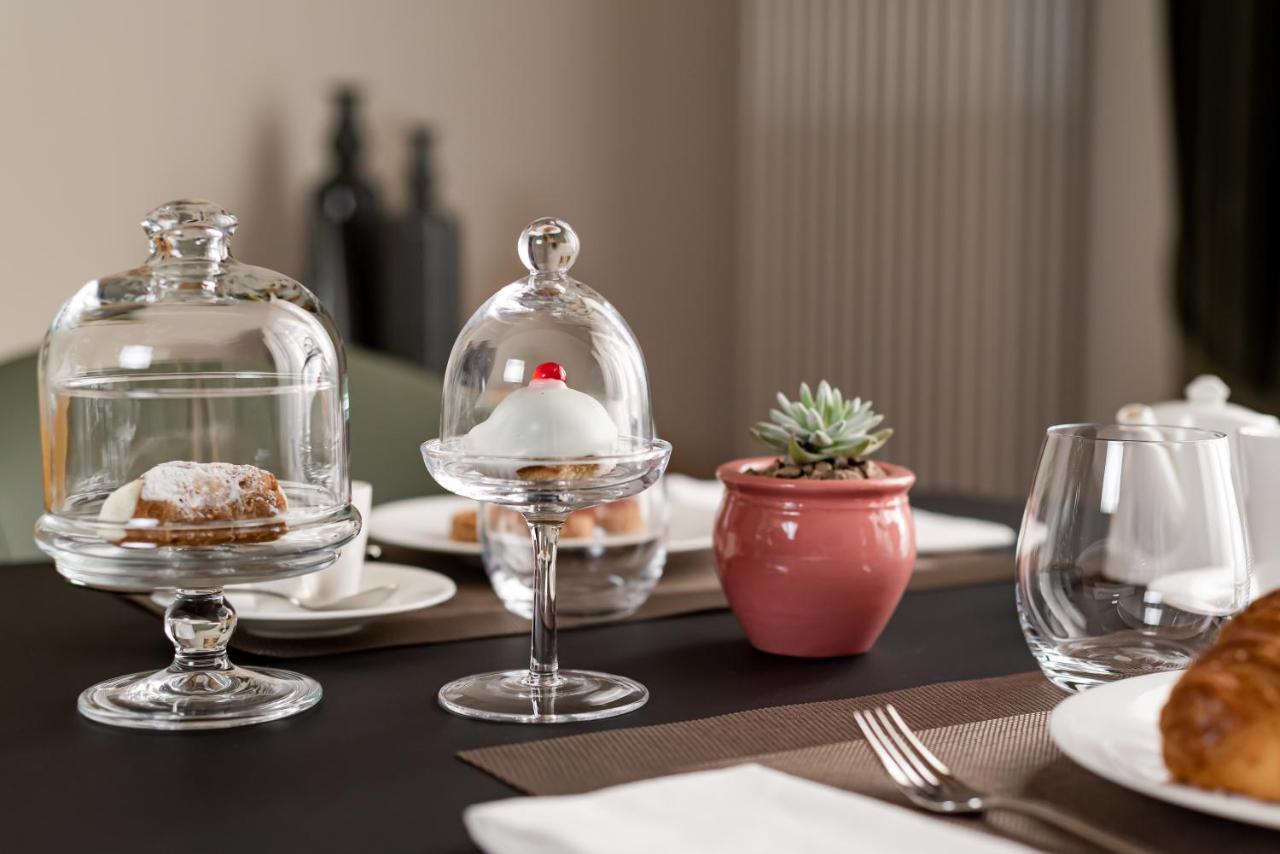 Bed and Breakfast Ciuri Di Strata Катанія Екстер'єр фото
